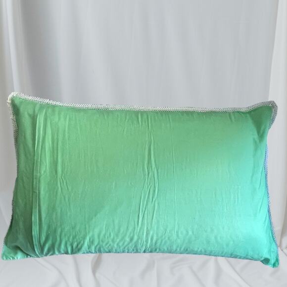 Vtg MCM Embroidered Green Silk Rose Koi Pond Lace Set Of Two Pillowcases Shams - Picture 3 of 12